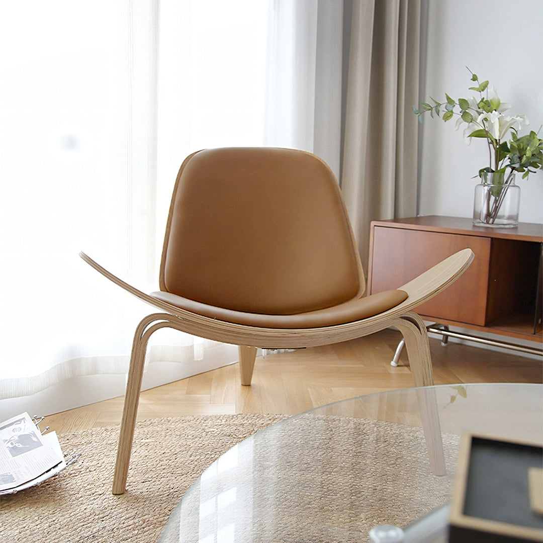 Hans Wegner CH07 Shell Chair, Brown & Oak