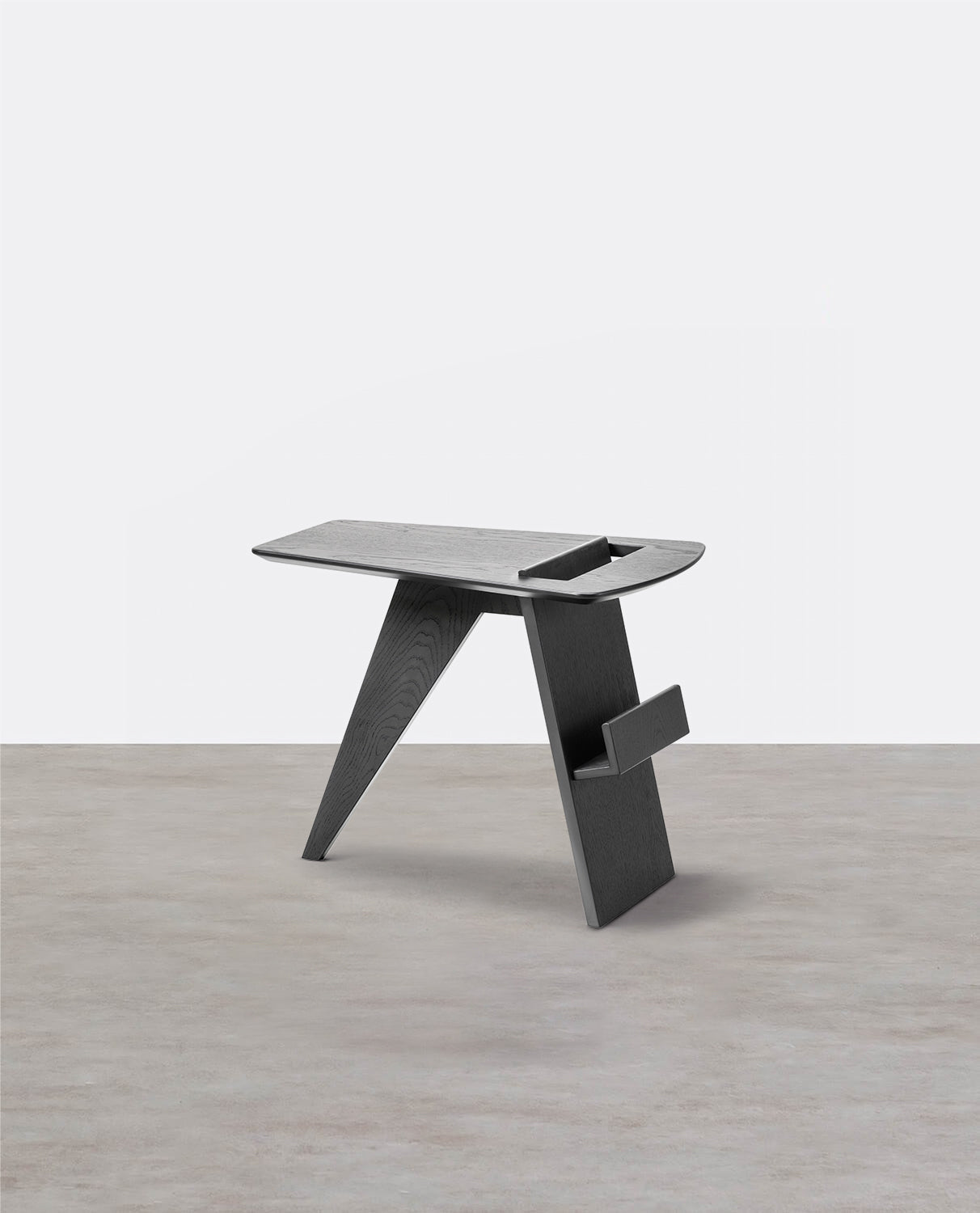 Pallas Side Table, With Magazine Rack