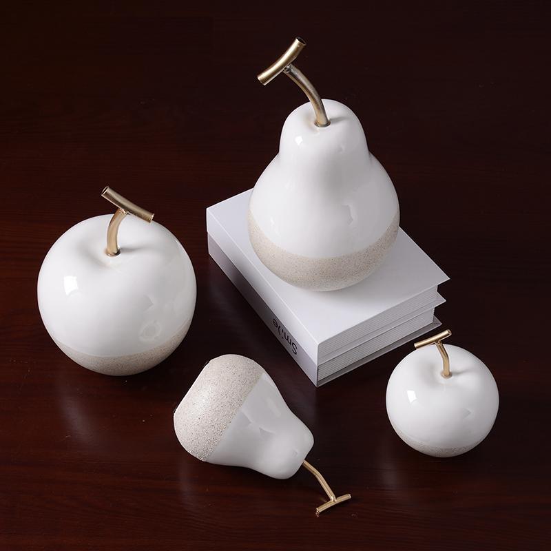 Decoration: A Set Of Two Apple and Two Pears-Weilai Concept-Weilai Concept