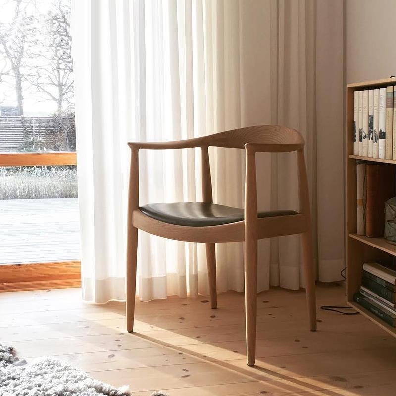 Classic Kennedy Style Dining Chair, Oak-Weilai-Weilai Concept