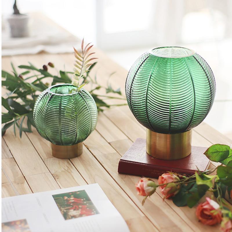 XI72 Decoration: Vase, Green-Weilai Concept-Weilai Concept